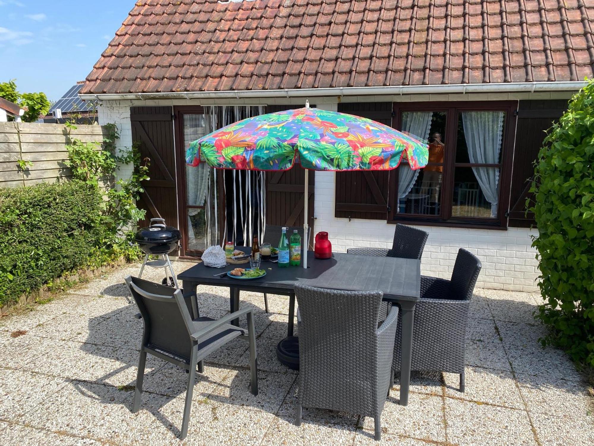 Villa 6 Pers De Haan With Warm Swimming Pool Access מראה חיצוני תמונה